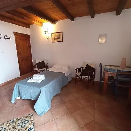 Bed & Breakfast Girgenti Domus *